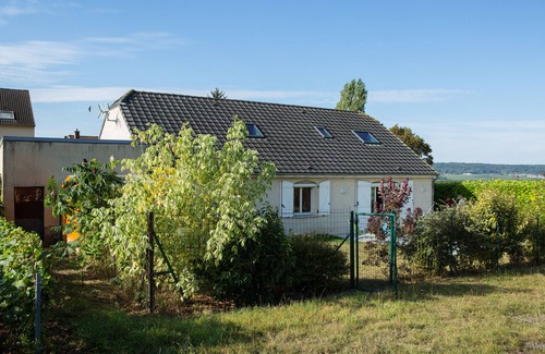 Venteuil Cottage | GITE - Opposite Champagne du Rédempteur