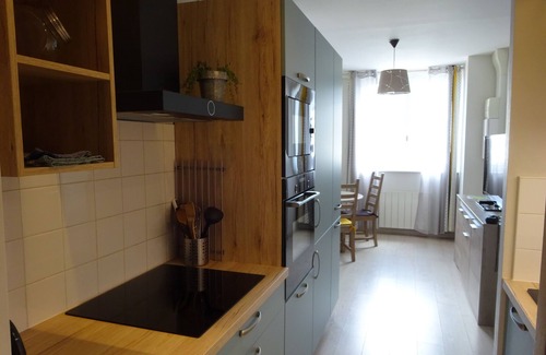 Fecamp Apartment | Gîte overlooking the harbour and the cliffs, 100m from the sea*.