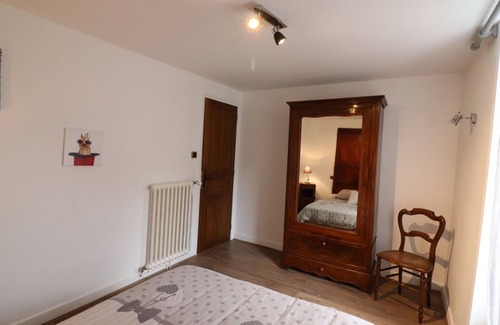 Pleaux Cottage | Gite Pleaux-Loupiac, 3 bedrooms, 6 persons