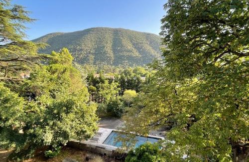 Saint-Florent-sur-Auzonnet Apartment | Gite pour 2 personnes dans agréable maison d'hôtes