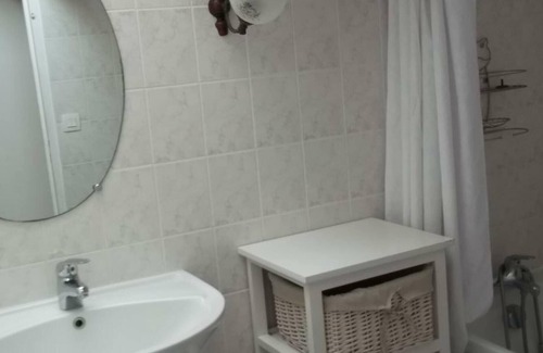 Prunay-Cassereau Cottage | Gite Prunay-Cassereau, 2 bedrooms, 4 persons