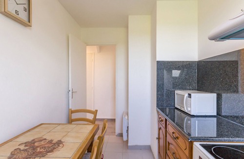 Sandrancourt Cottage | Gite Saint-Martin-la-Garenne, 2 bedrooms, 3 persons