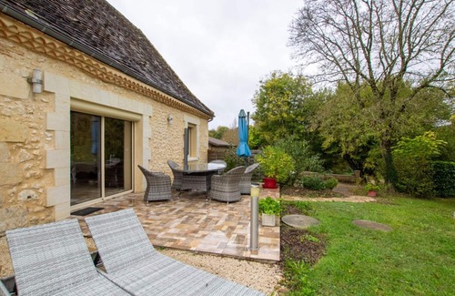 Saint-Pierre-de-Chignac Cottage | Gite Saint-Pierre-de-Chignac, 2 bedrooms, 6 persons