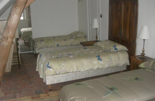 Saint-Georges-sur-Cher Cottage | Gite Saint-Georges-sur-Cher, 5 bedrooms, 12 persons