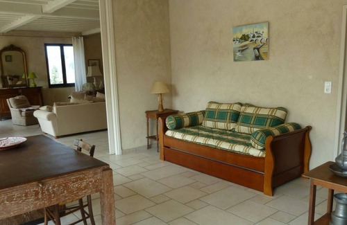 Saint-Haon-le-Vieux Cottage | Gite Saint-Haon-le-Vieux, 3 bedrooms, 5 persons