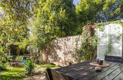 Saint-Jean-le-Thomas House | Gite Saint-Jean-le-Thomas, 3 bedrooms, 5 persons