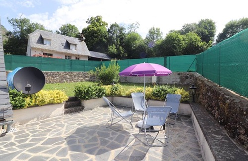 Thiezac Cottage | Gite Thiézac, 2 bedrooms, 4 persons