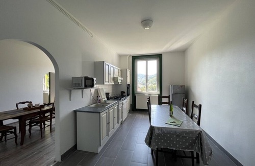 Plainfaing Apartment | Gite Vert, Four Stars Independent Apartment in an ancient Manor