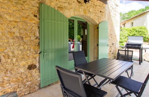 Veyrines-de-Vergt Cottage | Gite Veyrines-de-Vergt, 2 bedrooms, 4 persons