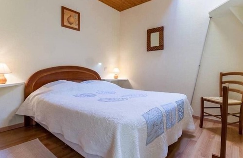 Vieillevigne Cottage | Gite Vieillevigne, 2 bedrooms, 5 persons