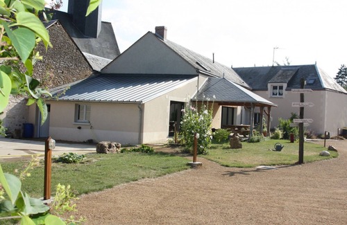 Villiers-Saint-Orien Cottage | Gite Villiers-Saint-Orien, 6 bedrooms, 12 persons