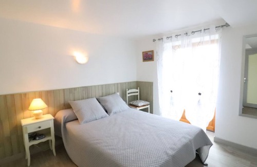 Chataigneraie Cantalienne Cottage | Gite Vitrac, 2 bedrooms, 4 persons