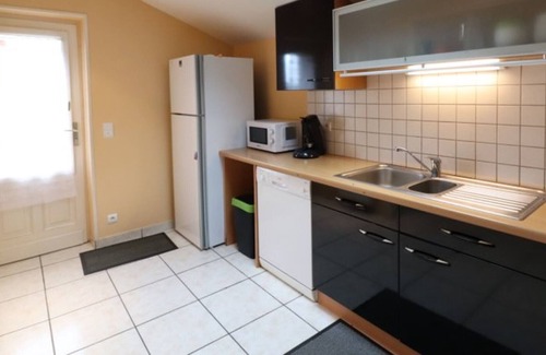 Chataigneraie Cantalienne Cottage | Gite Vitrac, 3 bedrooms, 6 persons