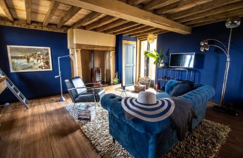 Saint-Hilaire-Fontaine House | Gites Briffaut