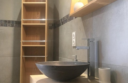 Causses-et-Veyran Apartment | Gites Còr Causy MIMOSA