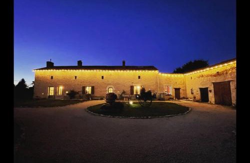 Vanzay House | Gites de Vanzay