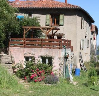 Yzeron House | Gites Des Esselards