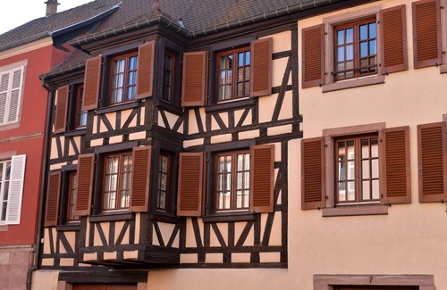 Kaysersberg-Vignoble House | Gîtes du Couvent, "Schlossberg" beautiful apartment in the historic center of Kaysersberg