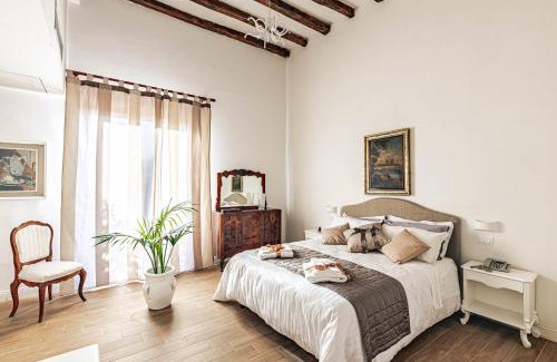 Corso dei Mille - Sant'Erasmo Hotel | Giulio Cesare 14, Residence