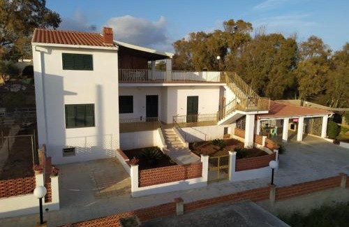 Cava dʼAliga Apartment | Giusi's House