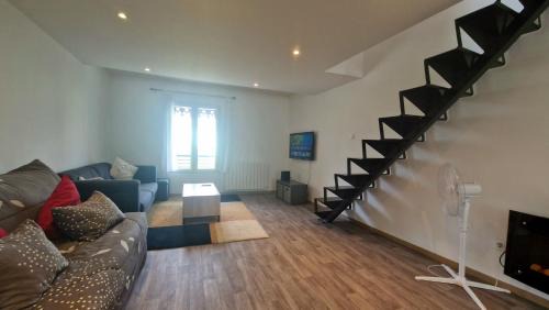 Plaine Centre Ville Apartment | Givors Centre Duplex meublé