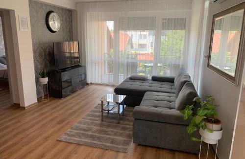 Balatonalmadi Apartment | Gizella Apartman