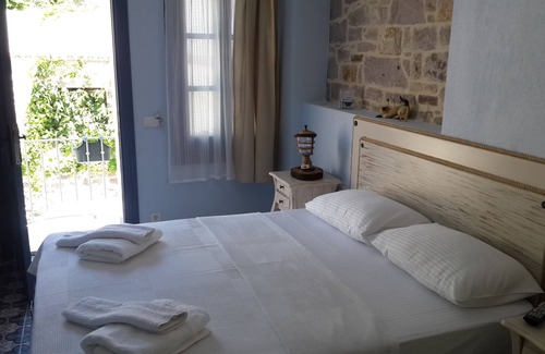 Ayvalik City Center House | Gizemli Konak