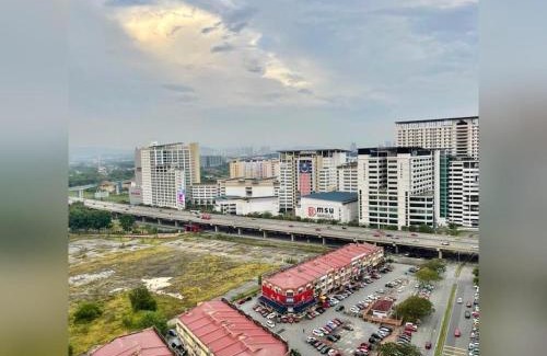 Seksyen 13 Apartment | GKC HOMESTAY Menara u2 Shah Alam