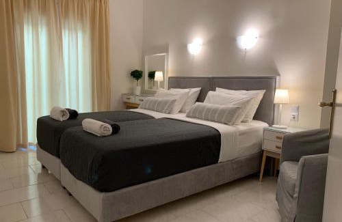 Kamena Vourla House | Gkely's apartment 1