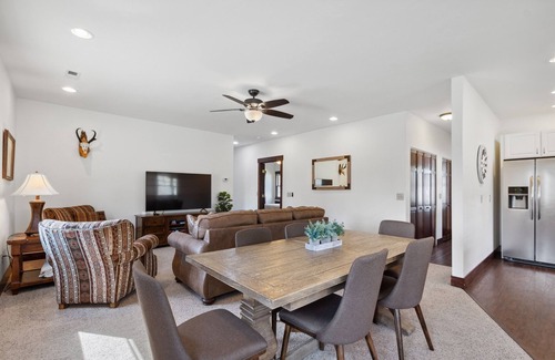 Columbia Falls House | Glacier Gateway Home-Sleeps 10-20 min. to Glacier