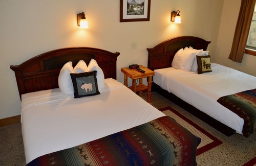 West Glacier Cabin | Glacier Guides Lodge