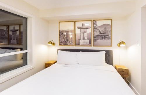 Village North Apartment | Glacier's Reach 122