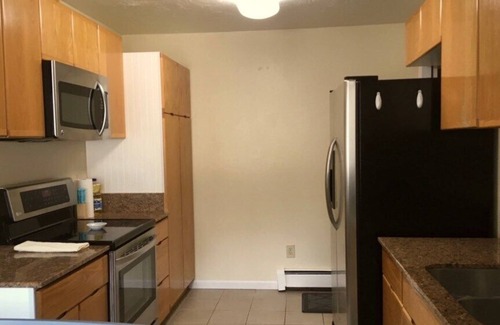 Mendenhall Valley Apartment | Glacier Valley Rocks - Near Trails and the Mendenhall Glacier