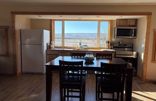 Babb Apartment | Glacier View Loft at Duck Lake - Brand New Loft