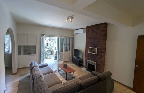 City Centre Apartment | Gladstone Apartment, Nicosia City Centre