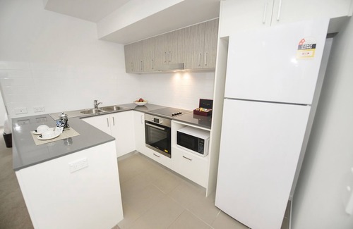 Gladstone Apartment | Gladstone Central Plaza