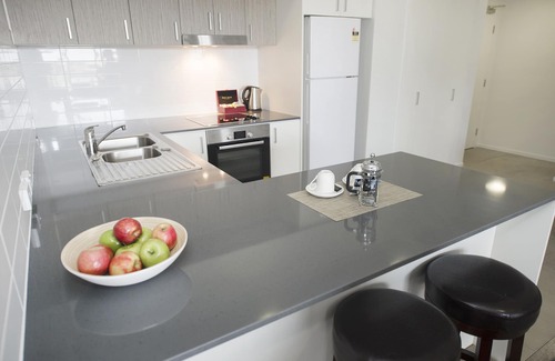Gladstone Apartment | Gladstone Central Plaza