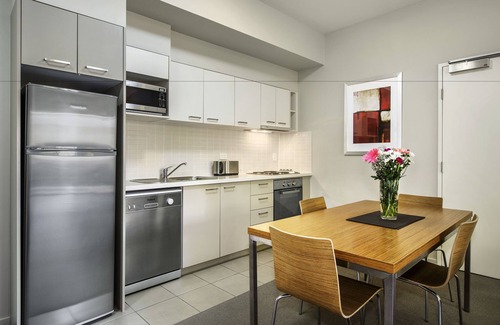 Gladstone Hotel | Gladstone Downtown Central Apartment Hotel