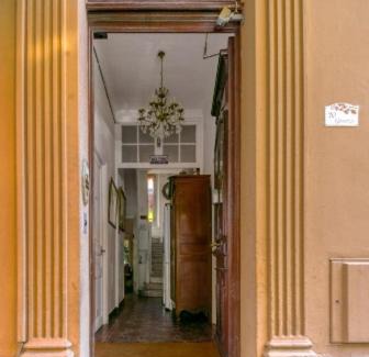 Antibes Old Town Hostel | Glamorgan