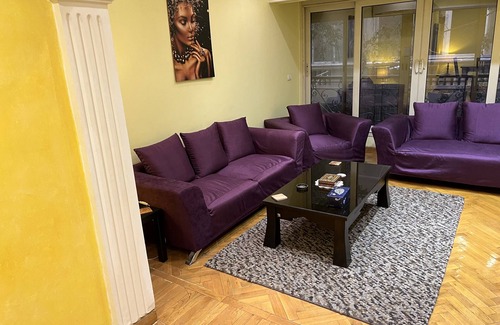 Gezira Apartment | Glamorous flat in Zamalek Island (Cairo)– Self Check IN