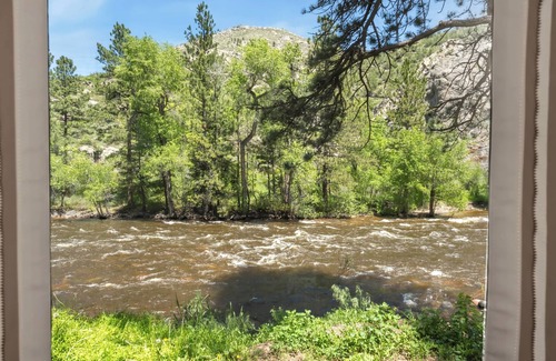 Poudre Park House | Glamp 9- Hummingbird