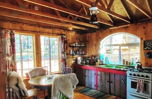 Flagstaff Cabin | Glamper Cabin off-grid in NW Flagstaff: Best Snow in AZ, 4x4 required in winter
