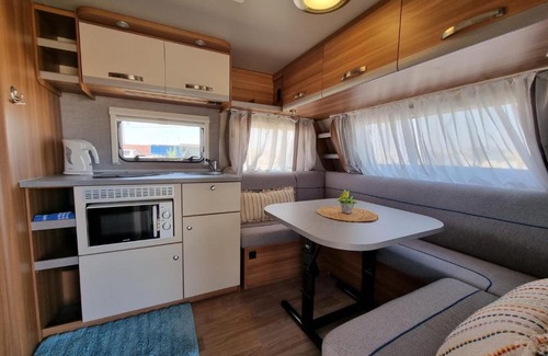 Mitzpe Ramon Other | Glamping Caravans In The Crater- גלמפינג קרוואנים במכתש רמון
