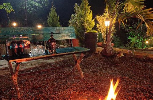 Paud Other | Glamping Dome experience with alluring Lake View