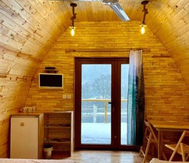 Central Serbia Apartment | Glamping Jezero