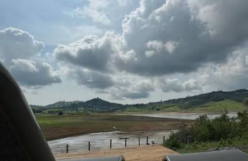 Yotoco RV Rental | Glamping Junto al Lago Calima con Paddle Incluido