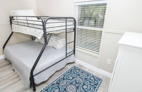 New Smyrna Beach House | Glamping Oasis in NSB, Perfect Getaway!