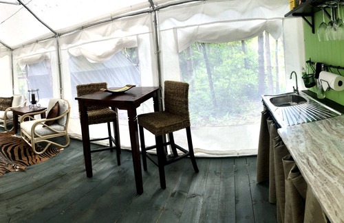 Plantagenet RV Rental | Glamping on a Safari