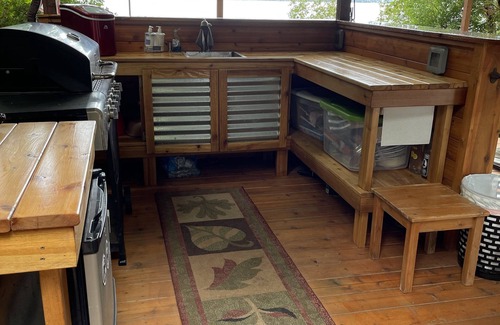 Tillicum Cabin | Glamping on the Puget Sound - Small Waterfront Cabin