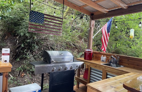 Tillicum Cabin | Glamping on the Puget Sound - Small Waterfront Cabin